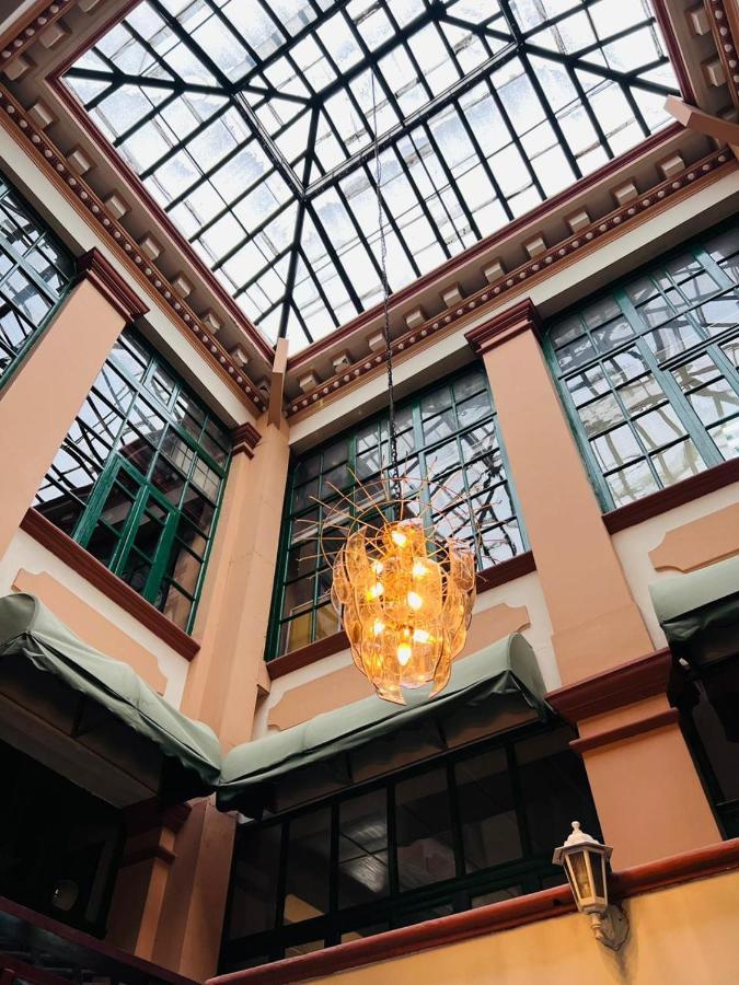 Hostal Victoria Quito Kültér fotó