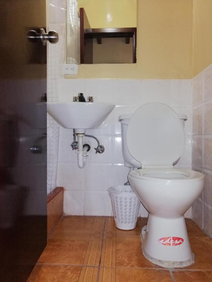 Hostal Victoria Quito Kültér fotó