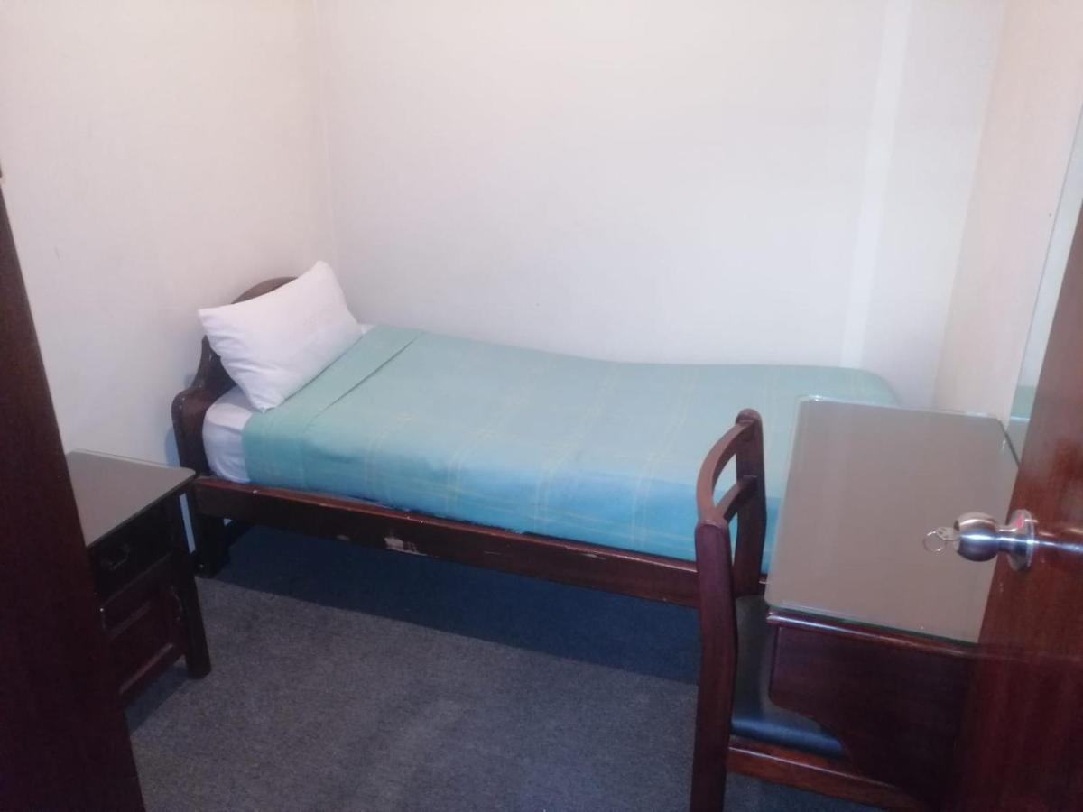 Hostal Victoria Quito Kültér fotó